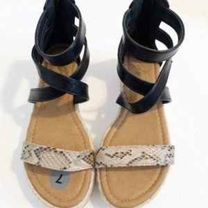 NWOT Snake Print Sandals